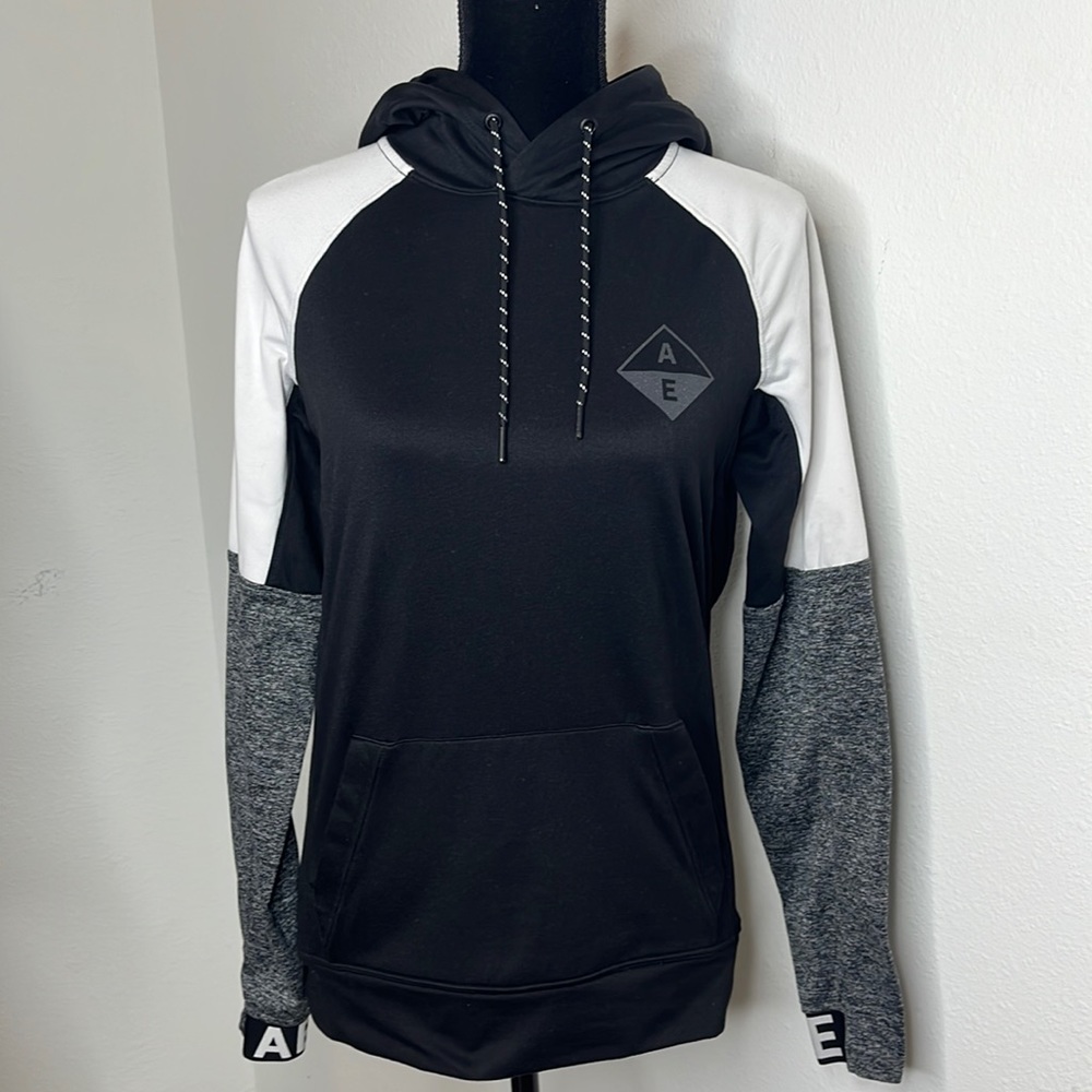 American Eagle black and white hoodie size XS